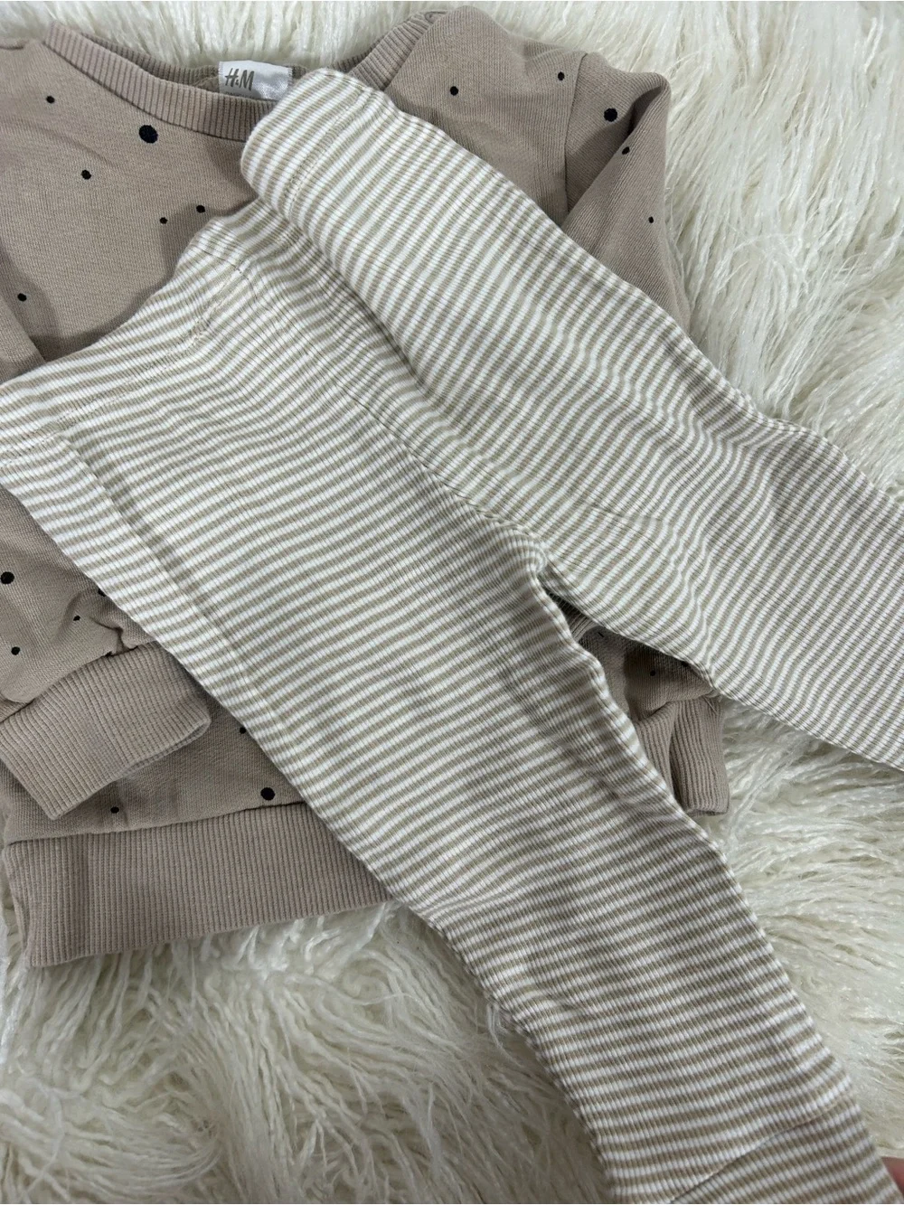 H&M & Carter’s Baby Neutral Outfit Mix Spotted Sweatshirt & Striped Pants Set